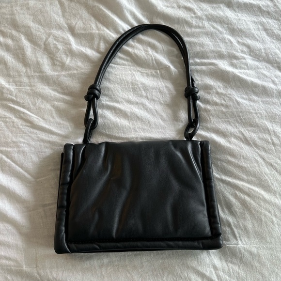 Zara faux leather purse (black) - Picture 1 of 4